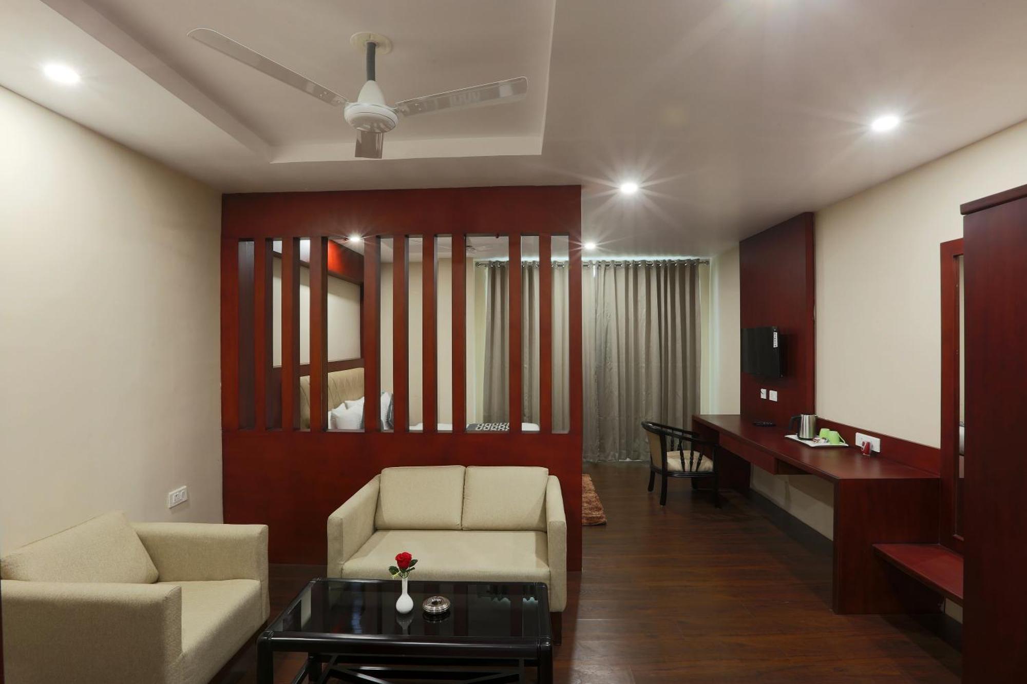 Hotel Prithvi Palace Igi Airport Delhi New Delhi Exterior photo
